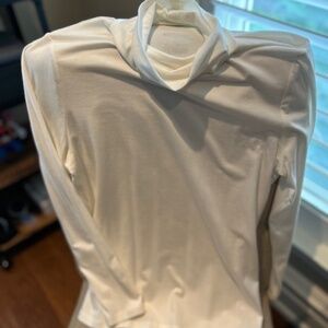 Pullover loose turtleneck